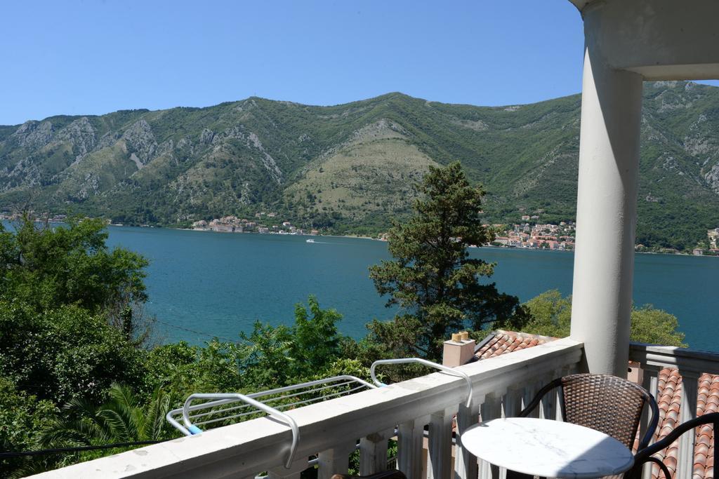 Apartments Ivanovic Kotor Zimmer foto